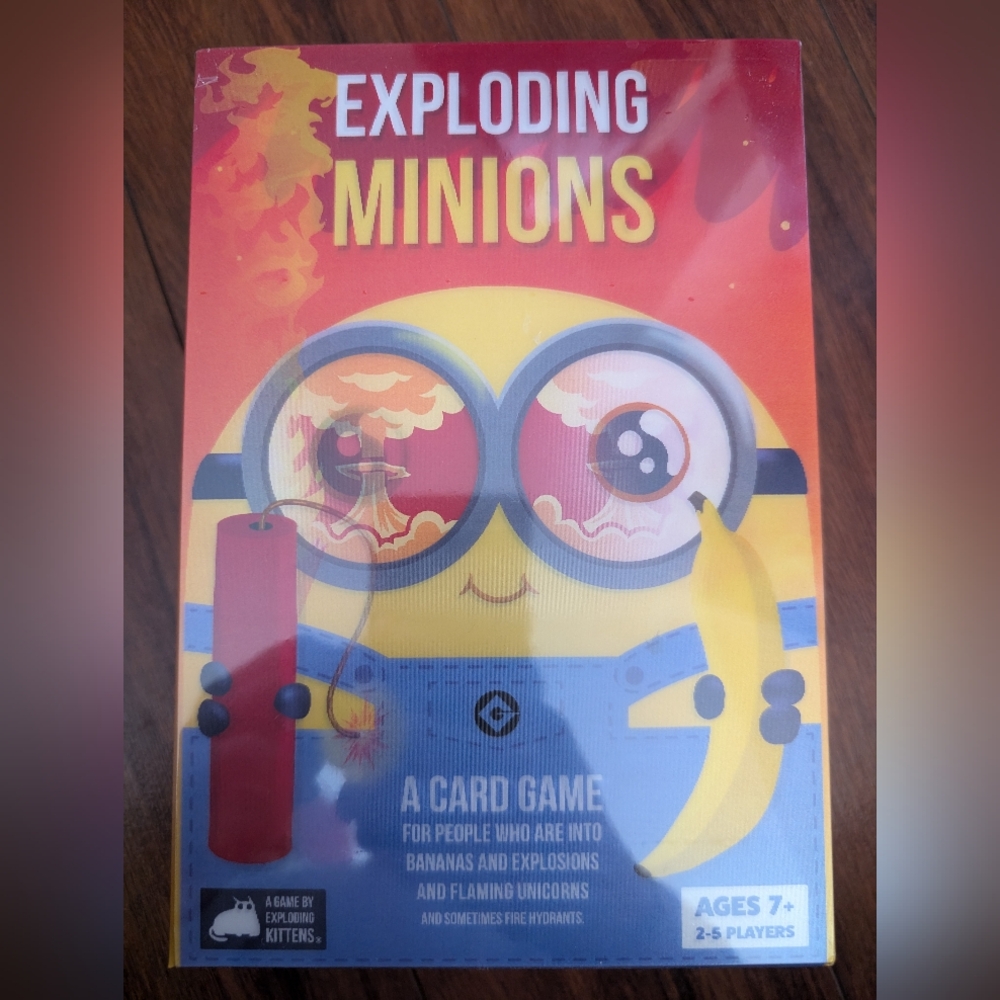Brand New SPECIAL edition Exploding Minions Card Game
